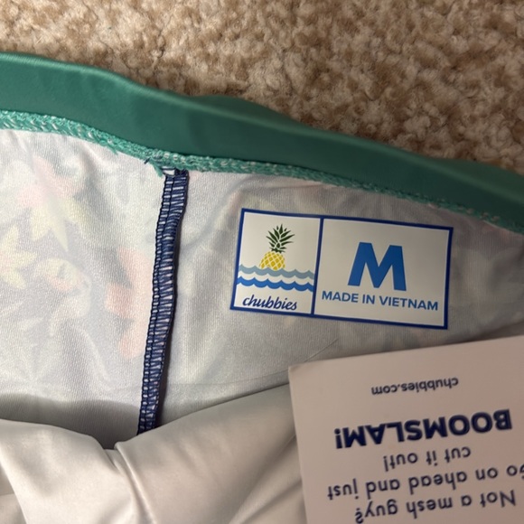 Chubbies Euro Trunks The Toucans Tropical Floral Swim Trunks - Picture 2 of 4